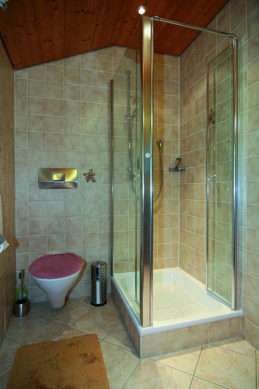 Ferienwohnung Gebirgshausl Bischofswiesen Pokoj fotografie